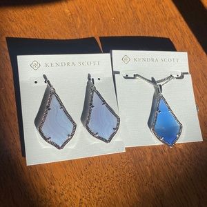 Kendra Scott Alex earrings and pendant necklace